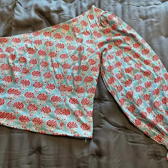 Anthropologie FOREVER THAT GIRL Puff-Sleeve One-Shoulder Blouse - Picture 1 of 7